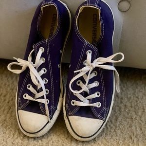 Chuck Taylor Converse Size 9